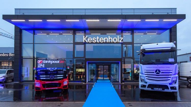 Mercedes-Gruppe: Kestenholz eröffnet neues Nfz-Center