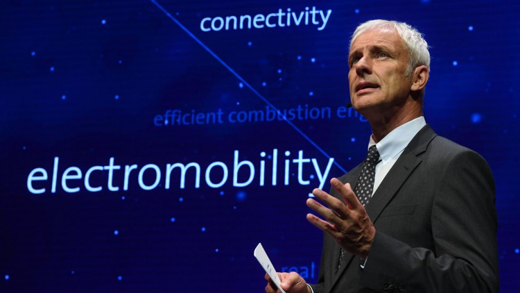 VW-Chef Müller: Investments für E-Autos werden sich rechnen