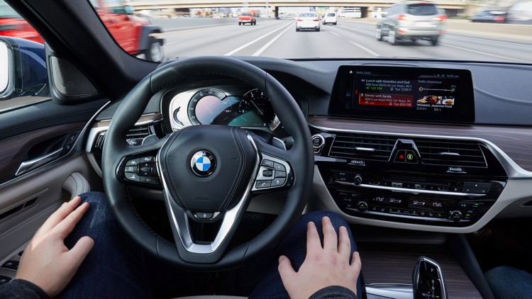 Selbstfahrende Autos in China: BMW und Tencent bauen Datenzentrum