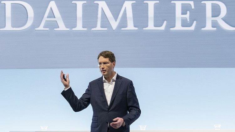 Daimler-Chef Källenius ein Jahr im Amt: Von einer Krise in die nächste