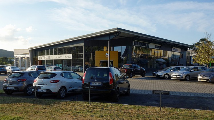 60 Jahre Gnau Marburg: Umbau mit Renault und Skoda