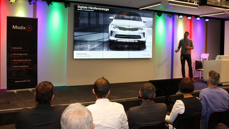 Digitale Autovermarktung: Modix bietet Austausch mit Online-Experten