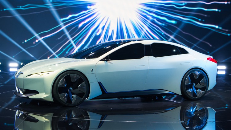 BMW i Vision Dynamics: Klassisches Design der Zukunft