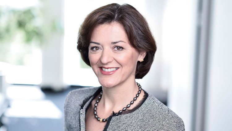 Nürnberger Versicherung: Dr. Monique Radisch wird erste Frau im Konzernvorstand