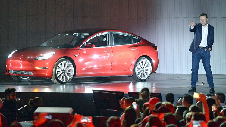 Tesla-Chef: Auch Model 3 wird komplett selbstfahrend