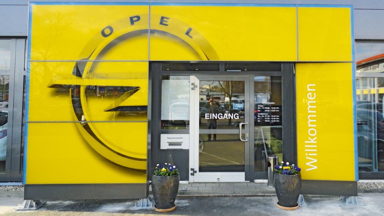 Opel: Umparken im Netz