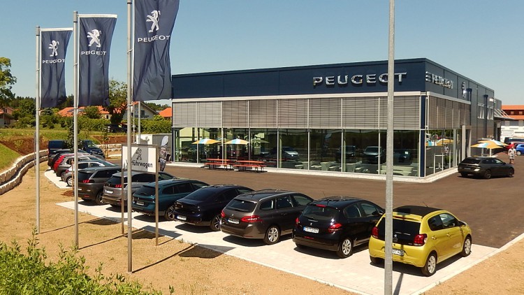 Peugeot-Handel: Autohaus Panzer eröffnet neue Zentrale