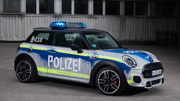 Mini Polizeifahrzeug