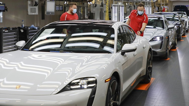 Porsche: Zusätzliche Corona-Nachholschichten geplant