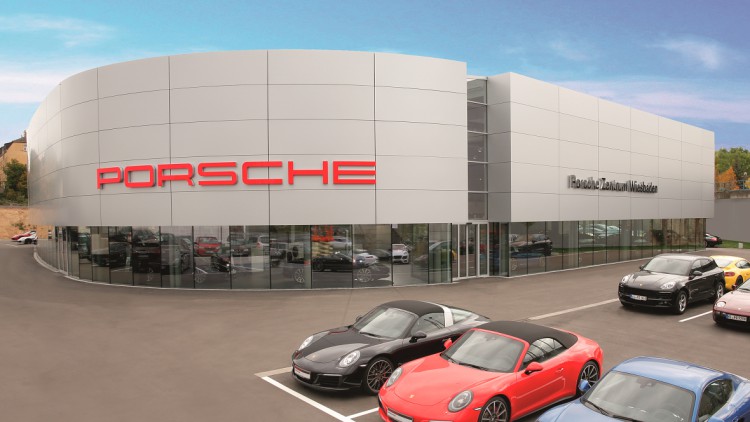 E-Mobilität und Digitalisierung: Porsche aktualisiert Händlerverträge