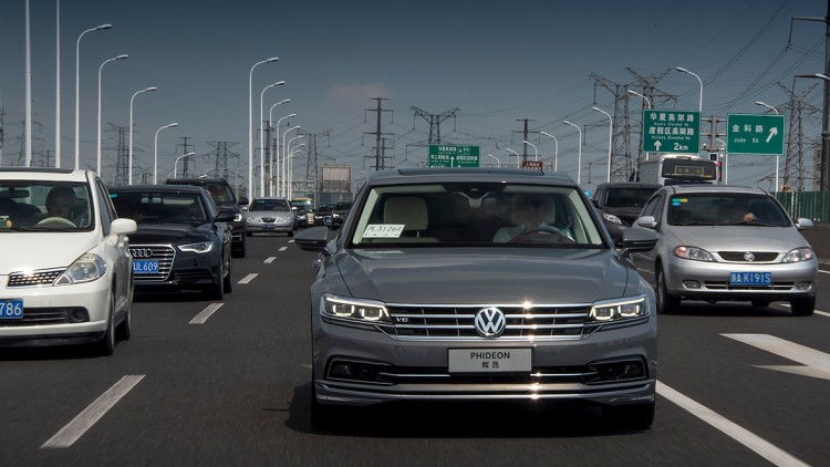 Absatz: VW Pkw kämpft mit Kaufzurückhaltung in China