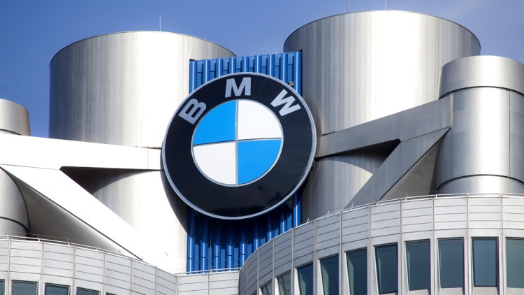 Quartal II: BMW-Absatz bricht um ein Viertel ein