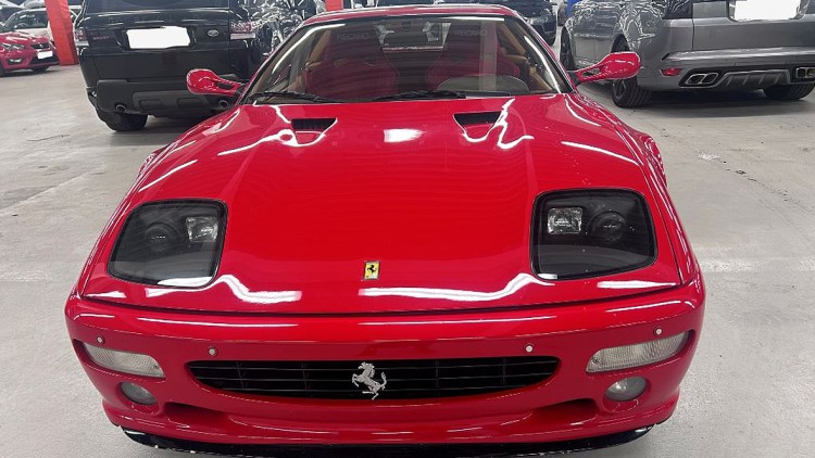 Ein vor 28 in Italien gestohlener Ferrari F512M ist in London wieder aufgetaucht