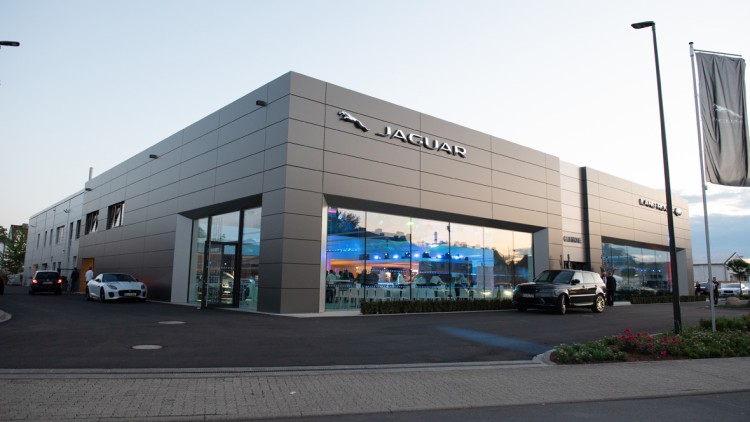 Glinicke Gruppe: Neues JLR-Autohaus in Kassel