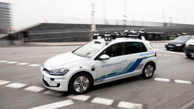 VW: Autonomes Fahren in Hamburg macht Fortschritte