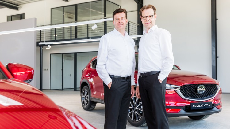 TLS GmbH: Neues Mazda-Autohaus in Bornheim