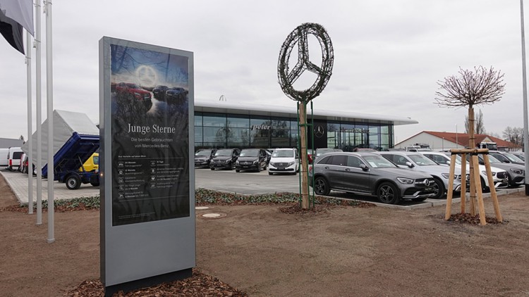 Eröffnung Mercedes-Benz-Autohaus in Wittenberg