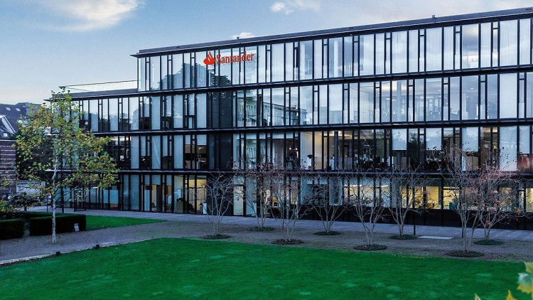Zentrale von Santander Deutschland in Mönchengladbach