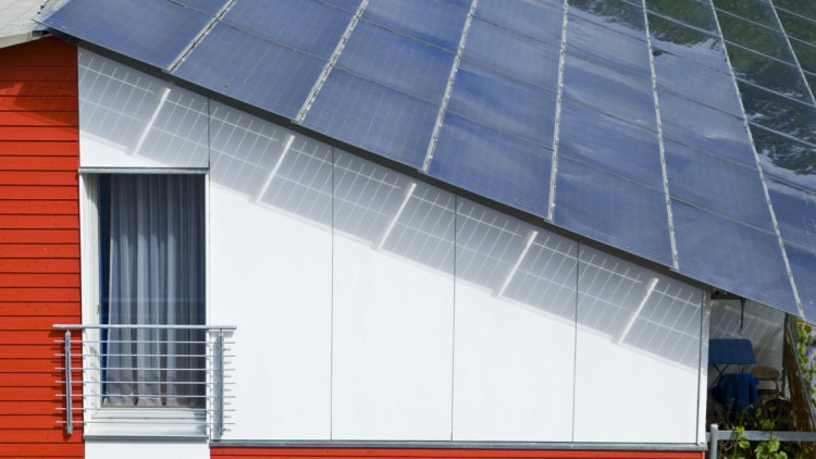 Studie: Private Solaranlagen als E-Auto-Tankstellen