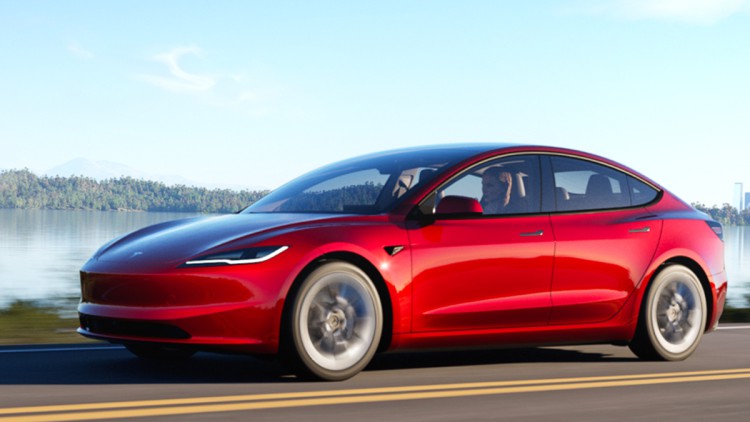 Tesla Model 3 (2024)