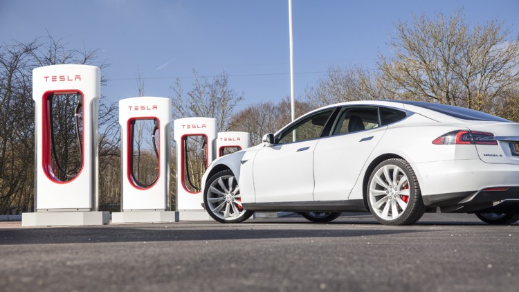 E-Autos: General Motors setzt auf Tesla-Ladenetz