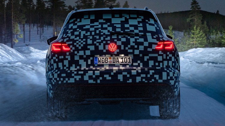 Beleuchtete Auto-Logos: Mehr Strahlkraft für die Marke