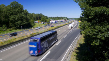 Spiegel-Umfrage: Deutsche sind für schnelleren Autobahn-Neubau