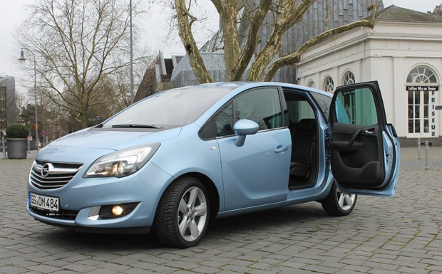Der Opel Meriva im „Fahrschule“-Test