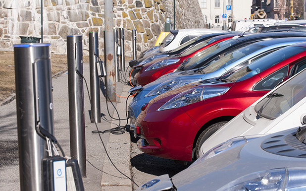 Zahl der Elektroautos steigt weltweit