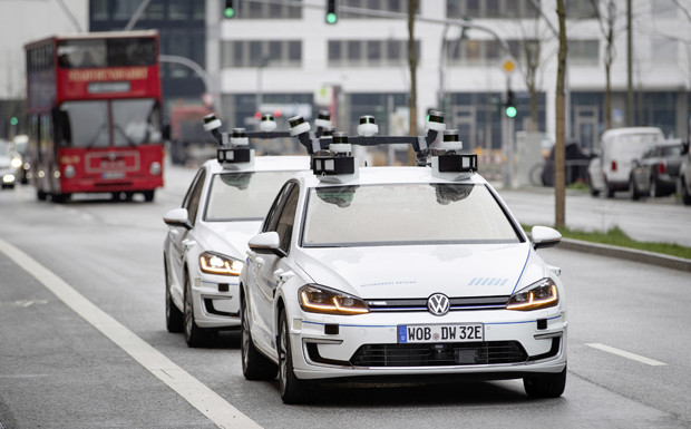 VW testet automatisierte Fahrzeuge im Straßenverkehr
