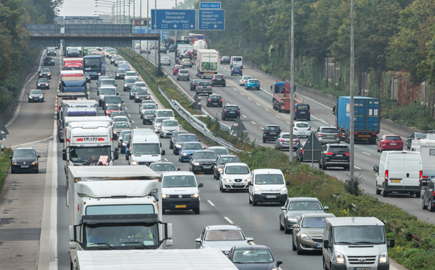 Giftige Luft im Auto: Besonders Autofahrer leiden unter Stickoxid