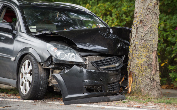 Ungeduldiger Autofahrer verursacht schweren Unfall