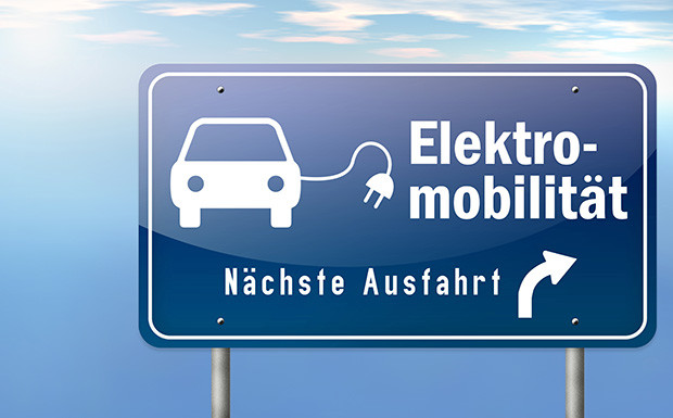 VW, BMW, Daimler und Ford planen Elektro-Ladesäulen an der Autobahn