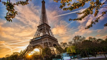 Bustouristik: In Frankreich steigen die Mautsätze
