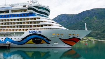 Kreuzfahrtschiff Aida Luna an der Pier in Skjolden in Norwegen