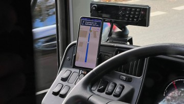 Bus_Cockpit_Software_Navigation