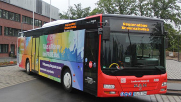 DB Regio Bus: Pride Bus als Botschafter für Vielfalt und Akzeptanz in Uelzen