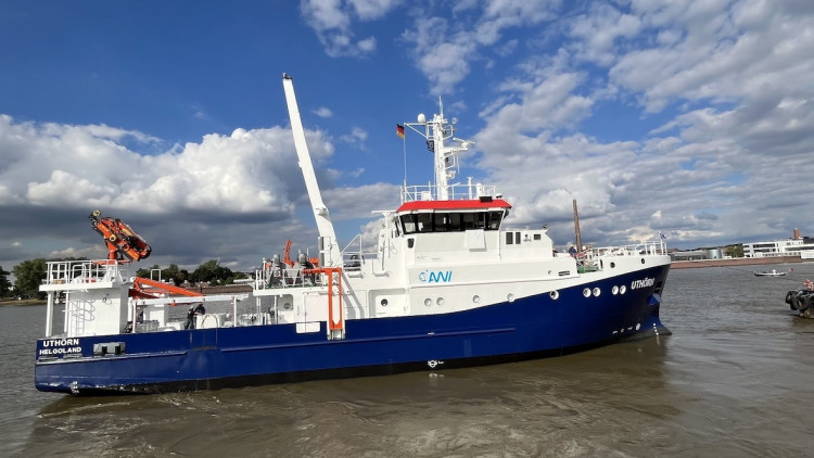 Bremerhaven_Forschungsschiff_Uthoern