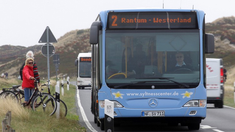 Linienbus auf Sylt in Schleswig-Holstein