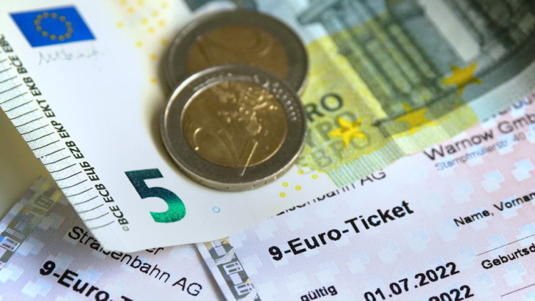 9-Euro-Ticket: Bundesweit 38 Millionen Tickets verkauft