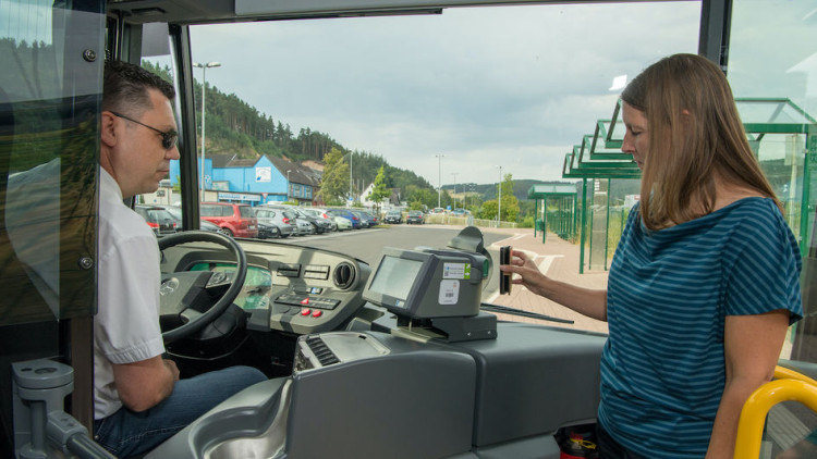 ÖPNV: Regionalverkehr Köln modernisiert seine Fahrzeugrechner