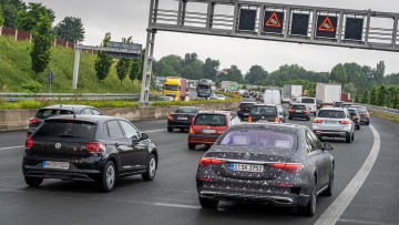 KBA-Statistik: Immer mehr Autos in Deutschland