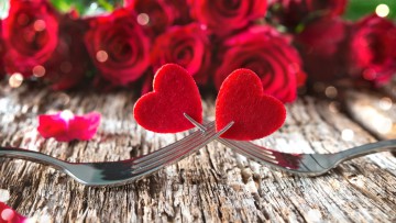 Valentinstag: Rosen und Herzen