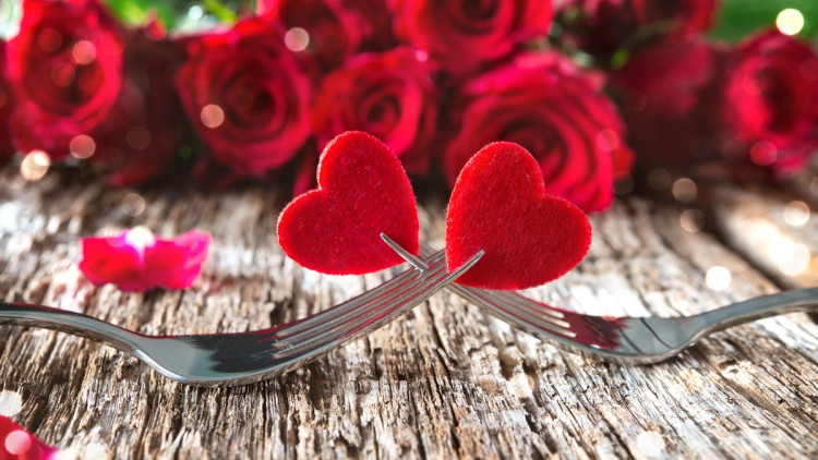 Valentinstag: Rosen und Herzen