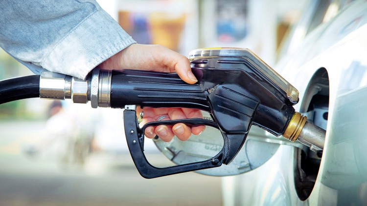 Kraftstoffpreise: Benzin wieder günstiger