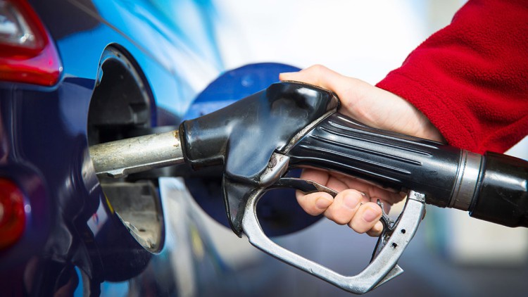 Tankstelle; Tanken; Zapfsäule; Benzin; Diesel; Spritpreis; Benzinpreis