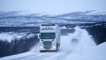 Schweden ändert Winterreifenpflicht für Lkw