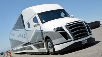 Freightliner Inspiration Truck: Hände weg vom Steuer!
