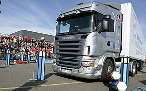 3000 Bewerber für Scania ADAC LKW-Fahrerwettbewerb