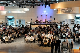 Mercedes: Werk Wörth feiert 50-jähriges Jubiläum